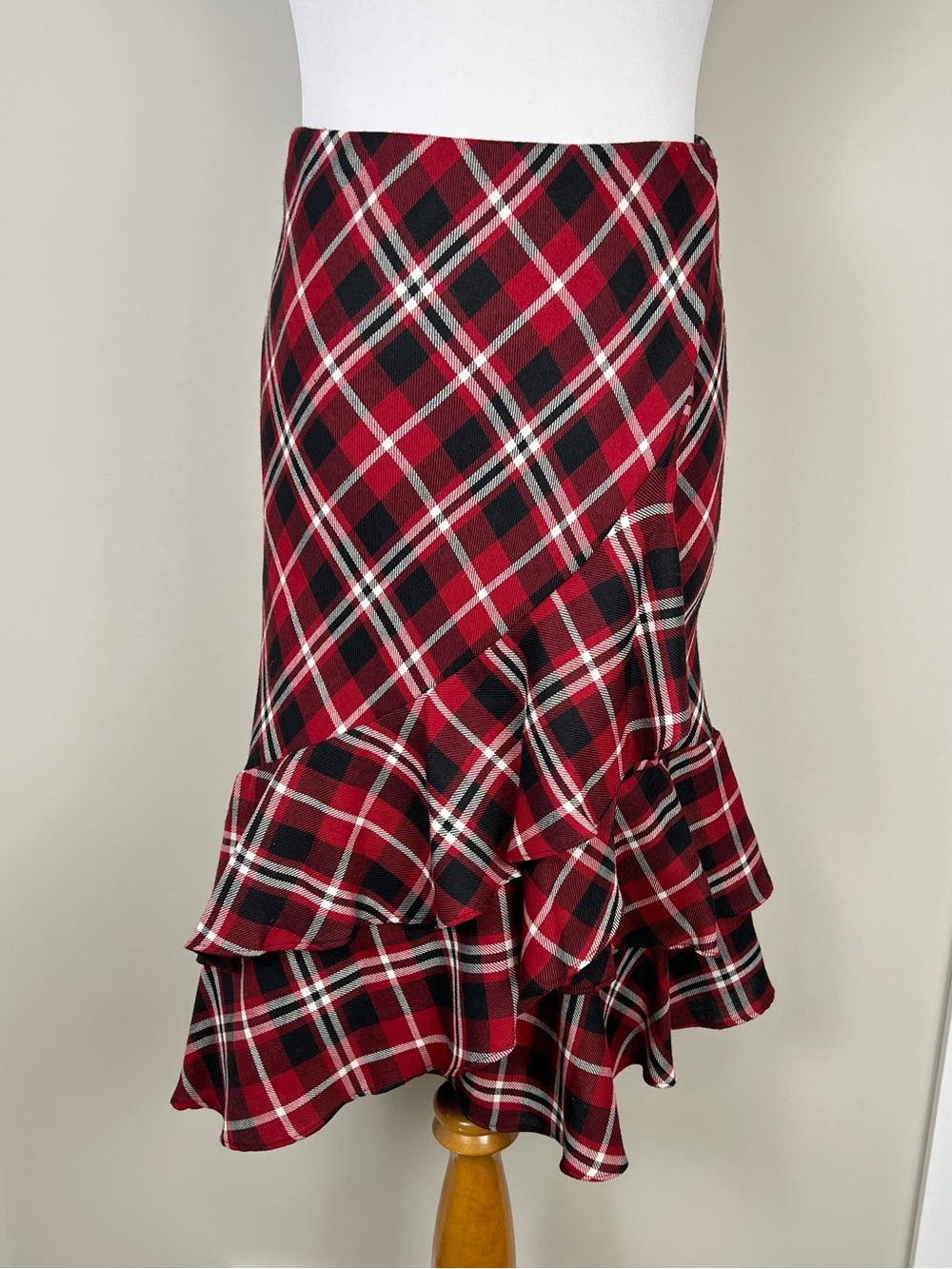 Ralph Lauren Red Plaid Ruffle Hem Women's Skirt